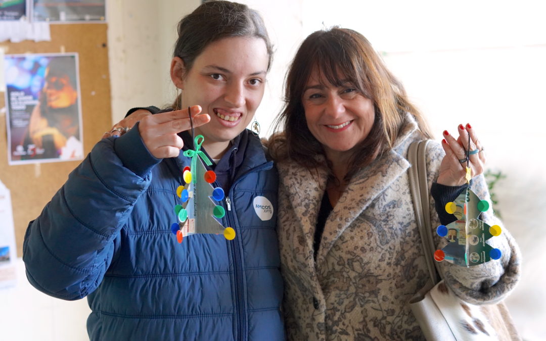 Pan do Mar e Amicos organizan un taller de arte reciclado en Vilanova