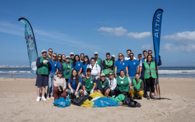 VOLVEMOS Á PRAIA PARA COIDAR DO MAR XUNTO A ALTIA